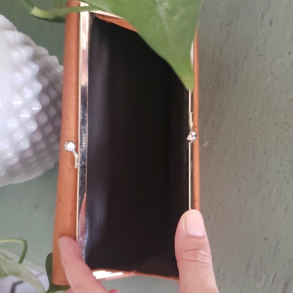 Vintage 80s Ostrich Calf Leather Clutch Wallet - Picture 3 of 9